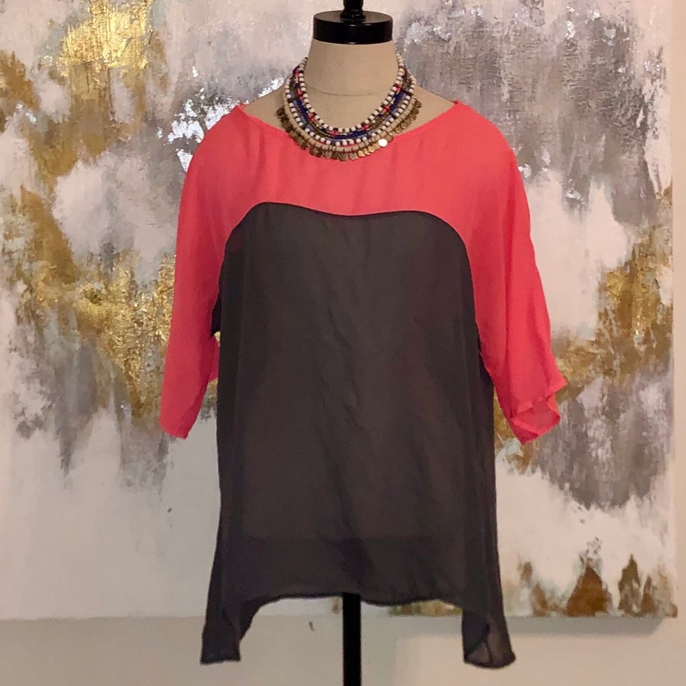 Pink and grey boutique blouse